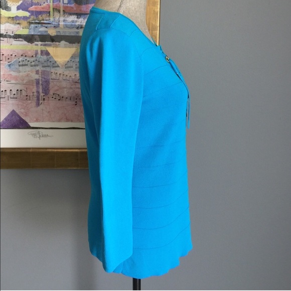 Cable & Gauge Stretchy Top - Picture 3 of 4